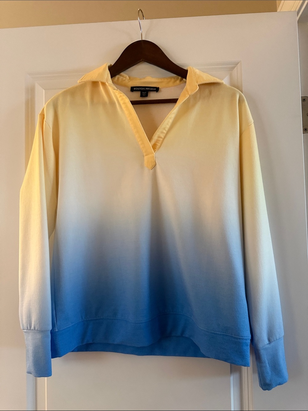 Boston Proper Yellow-to-Blue Ombre V-Neck Pullover